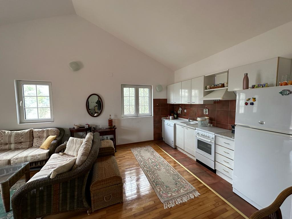 Image of Apartment - 3 Bedrooms - 1 Bathrooms for Sale in Budva-Przno-Montenegro, Image 6